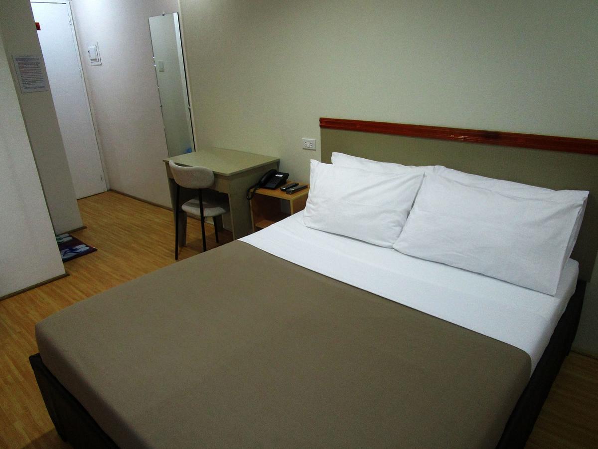 Citiscape Hotel Davao City Екстериор снимка